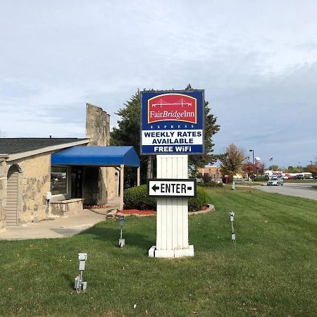 Fairbridge Inn Express Merrillville Exterior photo